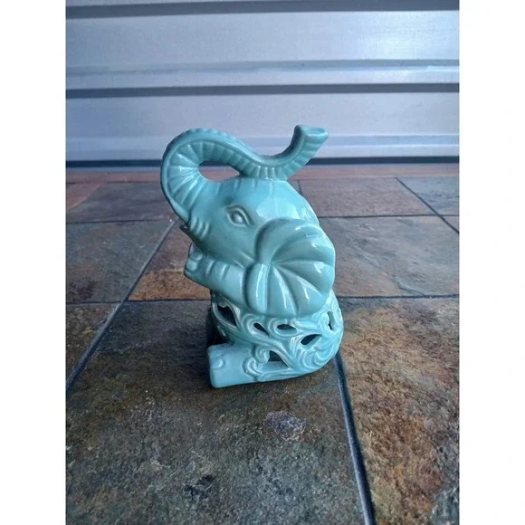 Vintage Turquoise Ceramic Elephant Potpourri Holder Sachet Pomander Trunk Up