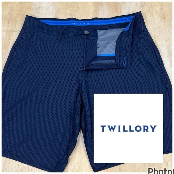 Twillory AIR Shorts Mens 34x9 Tailored Fit Navy Prince Of Wales Waffle Stretch