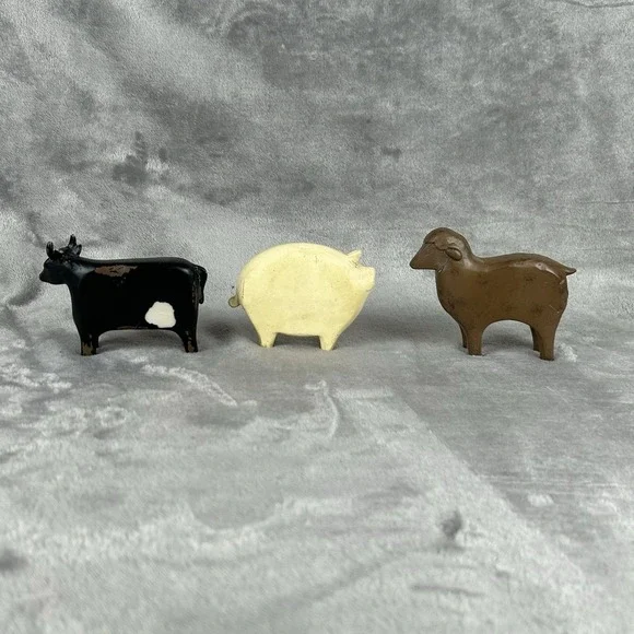 Primitive Farm Animals Set Of 3 Decorative Figures Pig Sheep & Cow