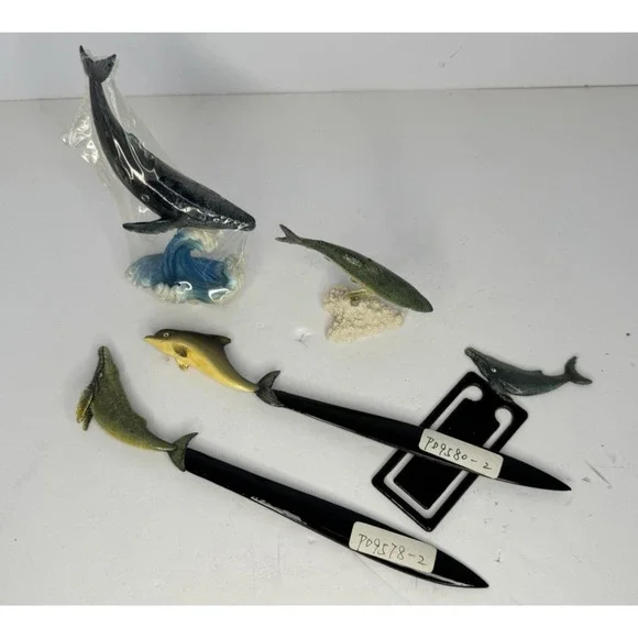 Lot of 5 Vintage Lacquer Painted Fish Letter‎ Openers And Figurines 8