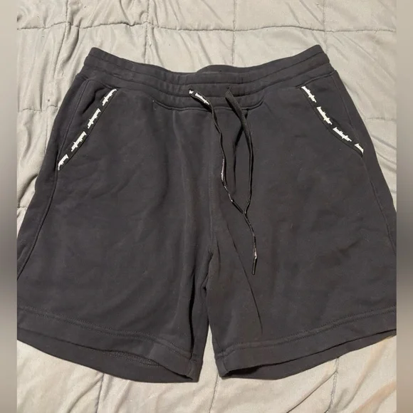 HOLLISTER Black Sweat Shorts with Logo Trim Men’s Size Medium