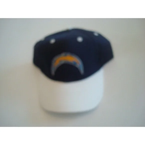 CHARGERS SCRIPT‎ 00S STRAPBACK GOLF HAT CAP VINTAGE EE4