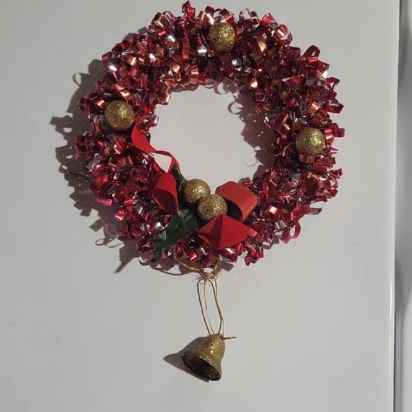 Red Wreath with Bell