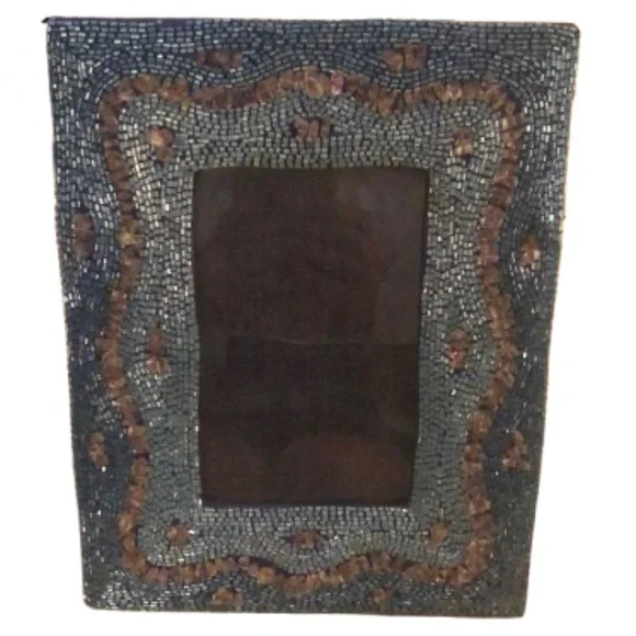 BEADED PICTURE FRAME • TURQUOISE/PURPLE • 5.5” x 3.5” PICTURE SLOT • 7.5” x 9.5”