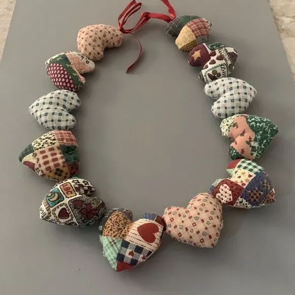 Puffed Heart Garland