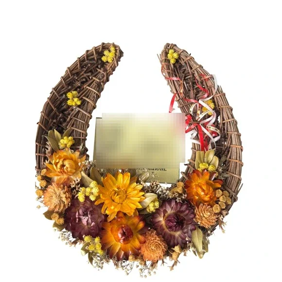 Vintage Horseshoe of Happiness Woven Wicker Dried Flower Wall Decor Good Luck