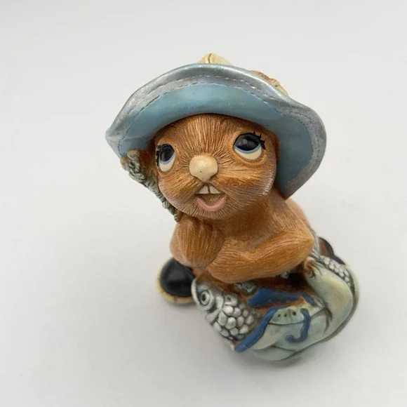 Vintage Pendelfin 