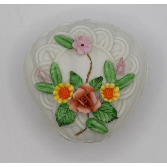 Lakeside China Trinket Box Rose Floral Seashell Footed Hand Painted‎ 2500