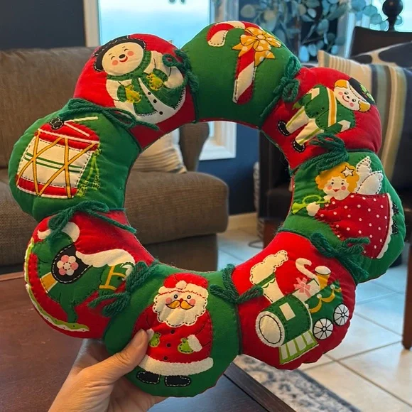 Vintage hand made Christmas wreath