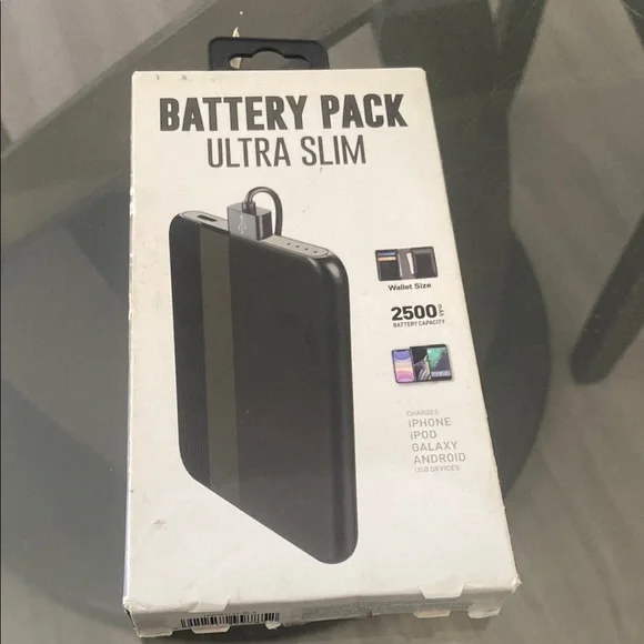 Ultra Slim 2500mAh Portable Battery Pack - Black