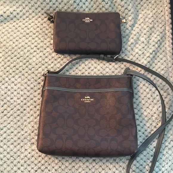Coach Brown Signature Crossbody Bag Set