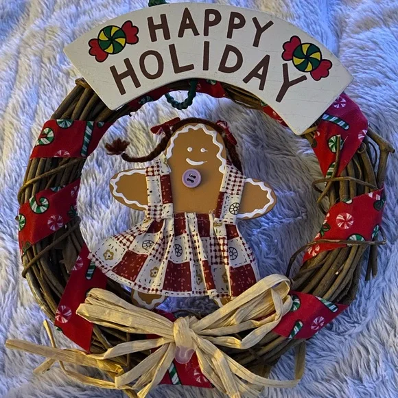 NWOT small wood girl gingerbread holiday wreath