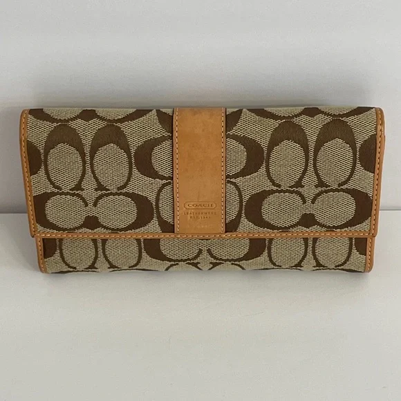 Coach Vintage Hamptons Signature Long Wallet Khaki Tan