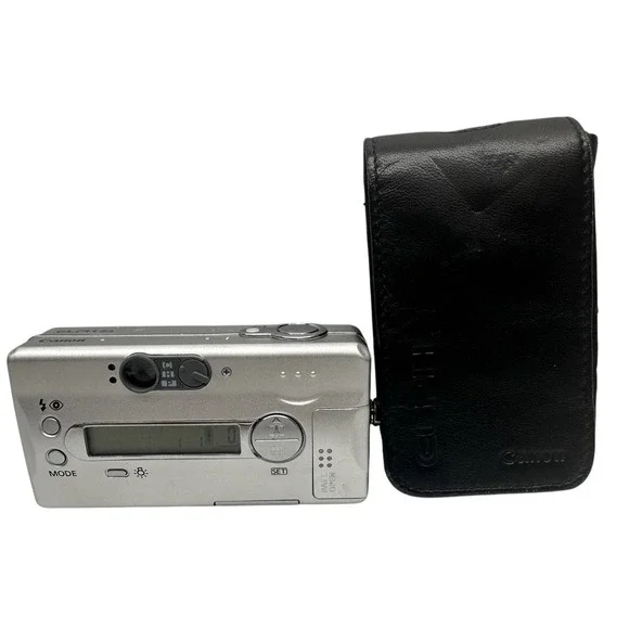 Canon ELPH Z3 Compact Digital APS Point‎ Shoot Film Camera W/New Batteries