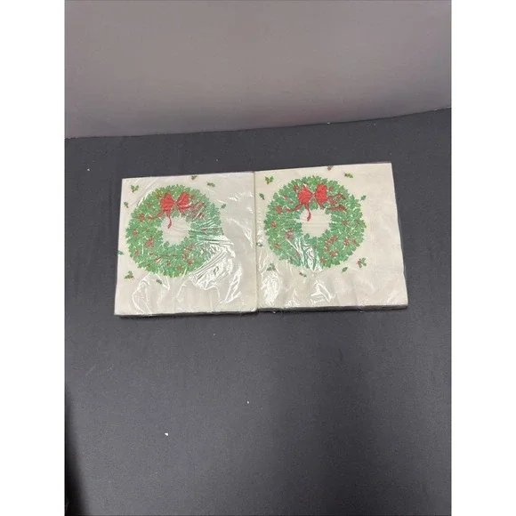 Hallmark Vintage Deadstock Beverage Napkins Packs (2) Christmas Wreath Print