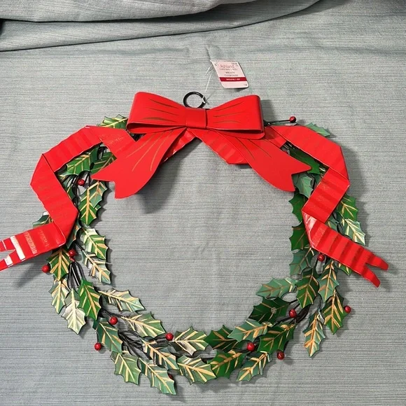 Ashland Mistletoe Wall Metal Wreath with Red Bow