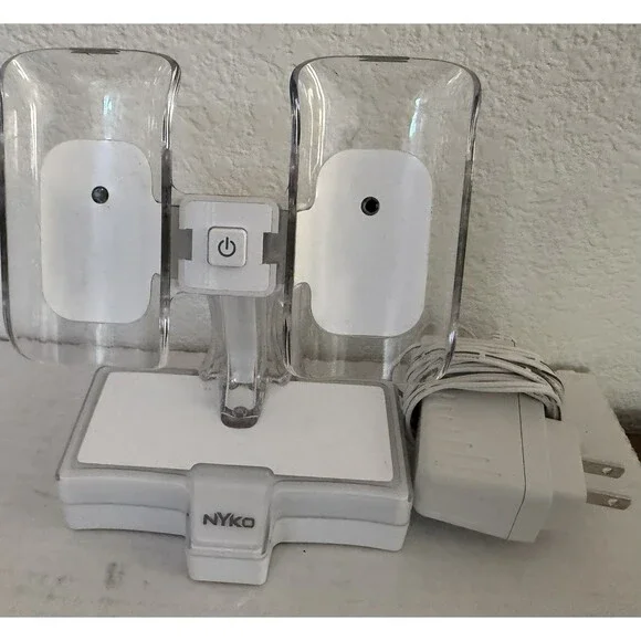 Nyko Induction Charge Base 87048-E14 For Wii Controllers 7629