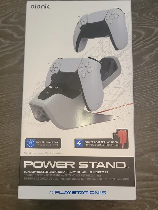 Bionik Power Stand for PlayStation 5 Controllers - White/Black