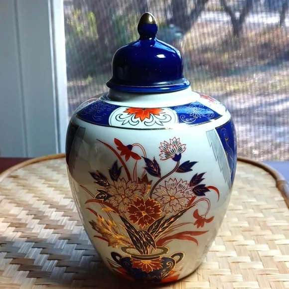 Japanese Vintage Floral Porcelain Ginger Jar  7 Tall