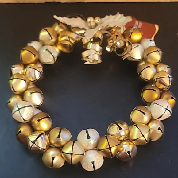 Sleigh Bell Christmas Wreath