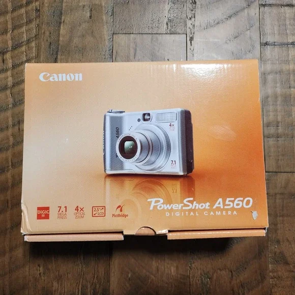 Canon PowerShot A560 Silver Digital Camera 7.1MP 4x Zoom Box Bundle‎ SD Card