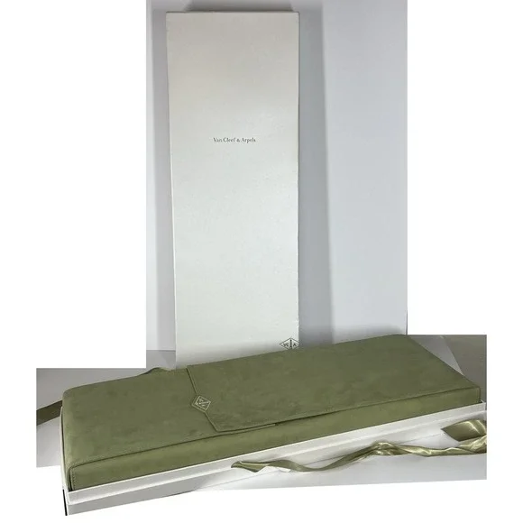 XXL Van Cleef & Arpels Jewelry Necklace Presentation Gift Box Green Suede Velvet