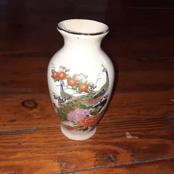 Vintage Japanese Porcelain Vase
