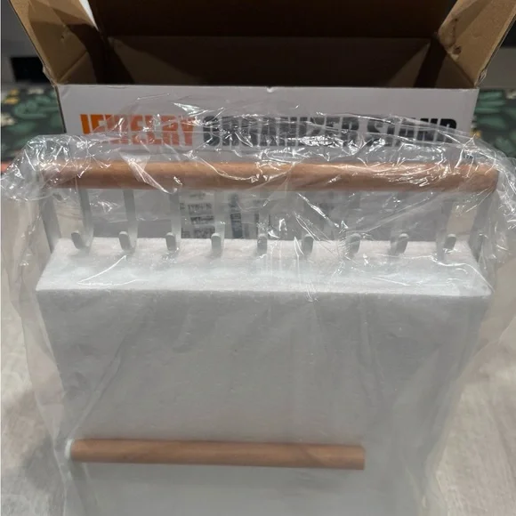 NWT Jewelry Organizer Stand | White + Wood Color Scheme