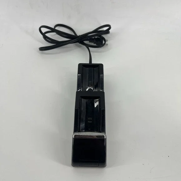 Nyko Charge Base For Microsoft Xbox 360 Console 86074-A50 No Batteries