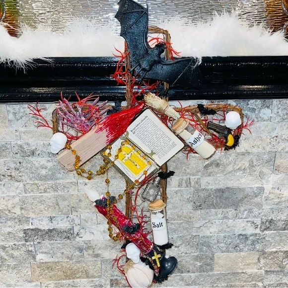 Vampire Hunter Wreath