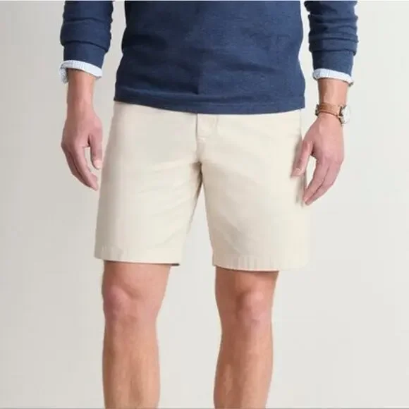 Vineyard Vines Men's Breaker Beige Flat Front Shorts Size 32