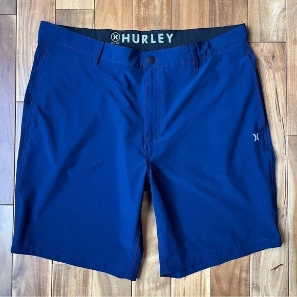 Hurley Men’s Shorts. Navy Blue. Size 38. #540