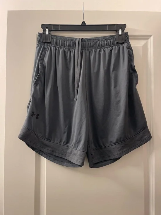 Under Armour Men's Athletic Shorts - Charcoal Gray