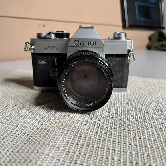 Canon FTb QL 35mm SLR Film‎ Camera FD 50mm f/1.4 S.C. Lens Made in Japan Vintage