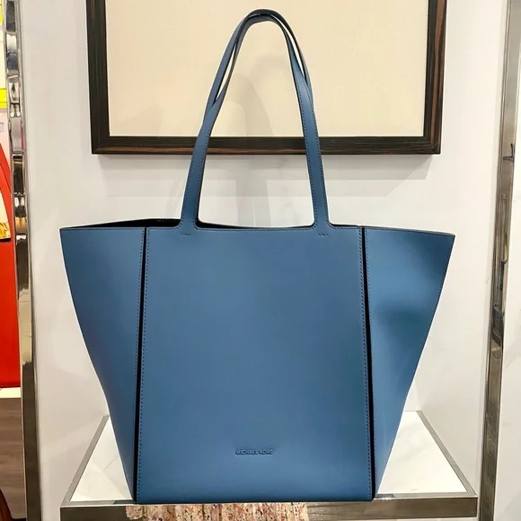 MICHAEL KORS Jordi Large Leather Tote Bag