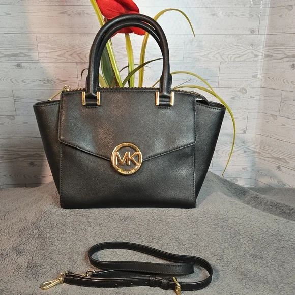 Michael Kors Hudson Satchel In Saffiano Leather