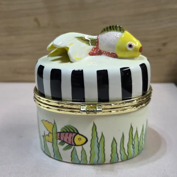 Decorative Fish-Themed Ceramic Box