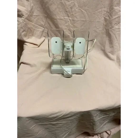 NYKO INDUCTION CHARGING STATION FOR NINTENDO WII