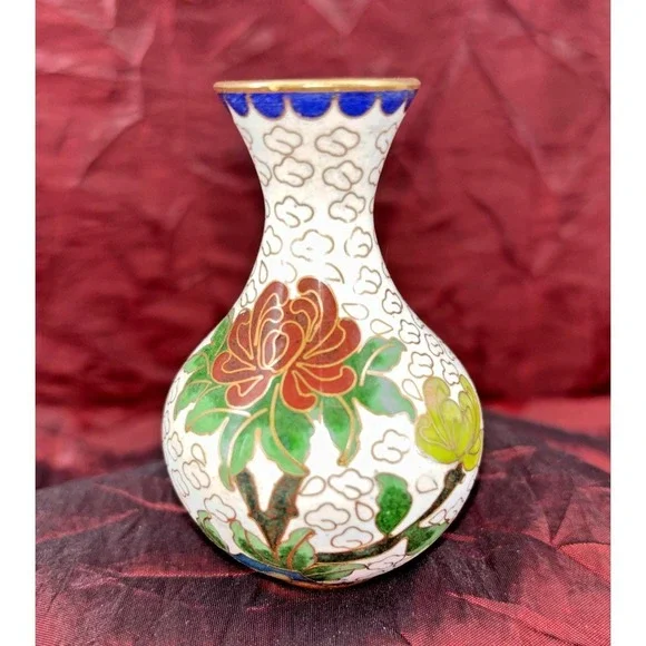 Vintage Chinese Cloisonné Enamel  Brass Miniature Vase Red Green Peony  3in EUC