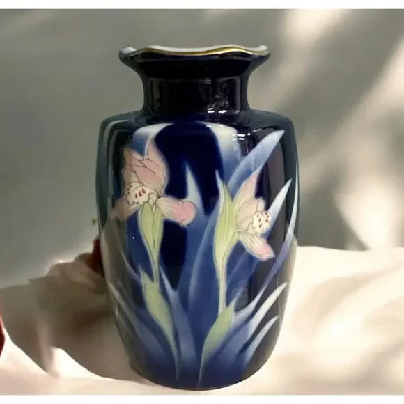 Vtg Pier 1 Import‎ Japanese Cobalt Blue Vase Porcelain Pink Orchid Flower