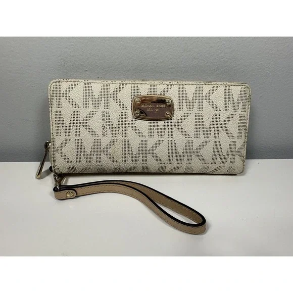 Auth MICHAEL KORS Wallet‎ MK Signature Vanilla Logo Plate
