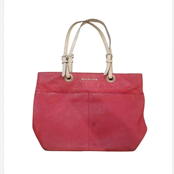 Michael Kors Bedford Tote in Red Pebbled Leather