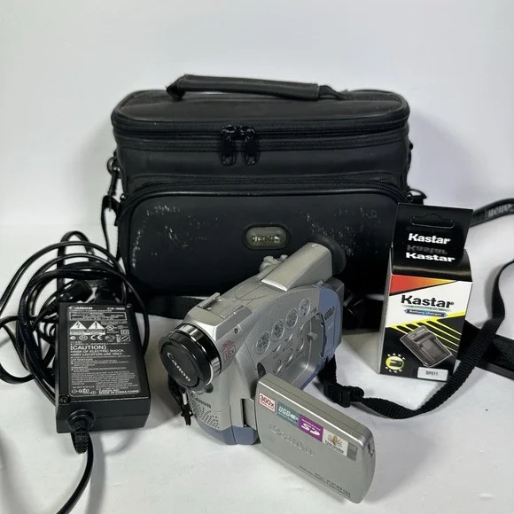 Canon ZR45MC Mini DV Camcorder CA-560 Adapter Kastar Charger Bag For Parts