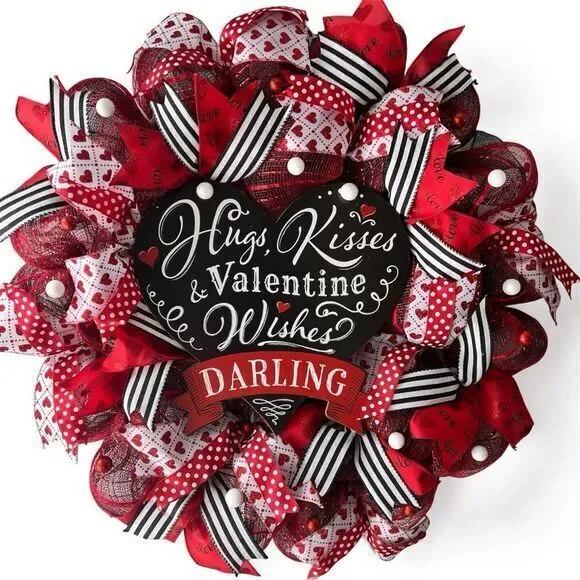 XL- wreath Beautiful Valentine’s Day wreath hand made deco mesh wreath
