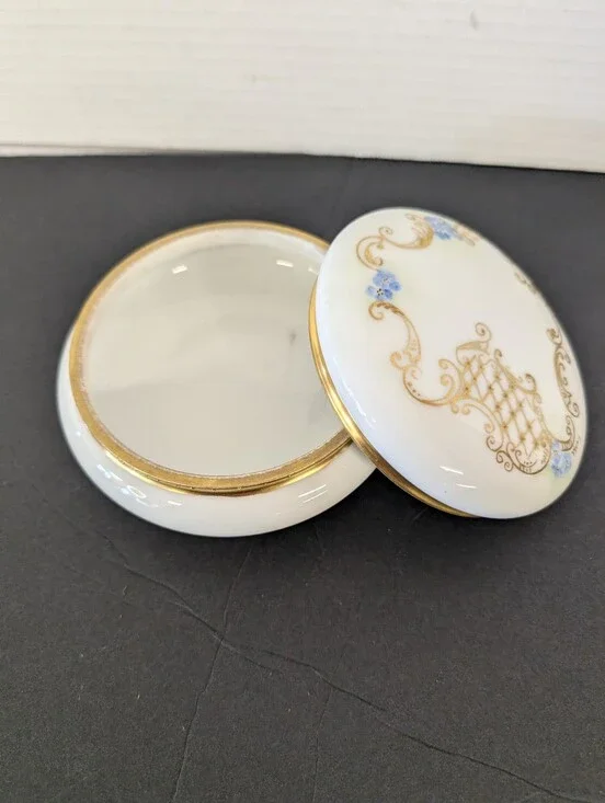 VINTAGE Limoges Porcelain Trinket Box Gold Filigree Blue Floral Accents