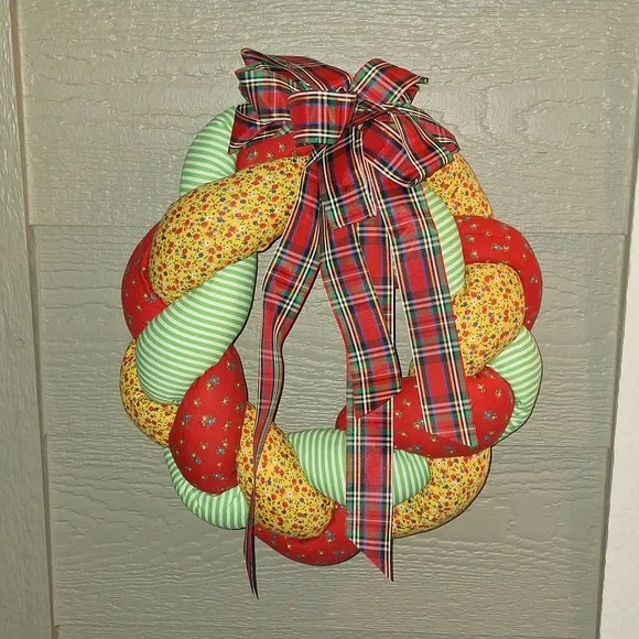 Handmade Vintage Granny Holiday Wreath Plush Wall Decor Patchwork