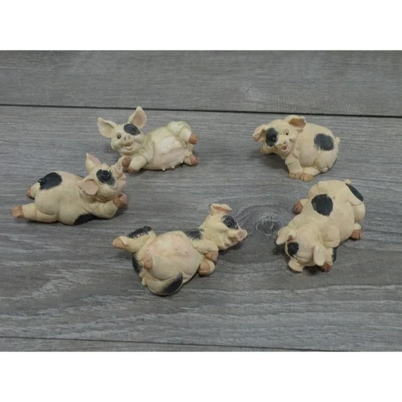 Set of 5 Cute Spotted Pig Piglet Figurines Farm Animal Decor Collectible