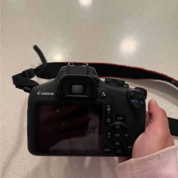 Canon EOS T7 rebel