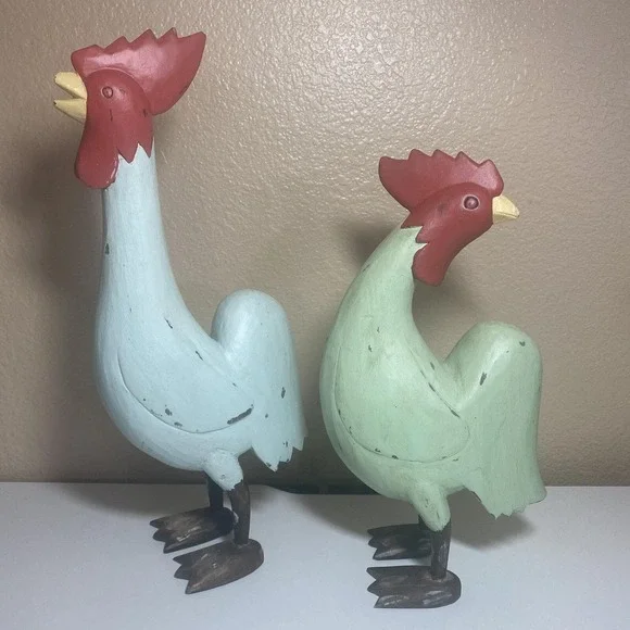 Folk Art Country Figurine Chicken Hen Home Decor 16