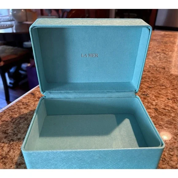 LA MER Aqua Blue Velvet Hinged Travel Jewelry Makeup Storage Box New 6